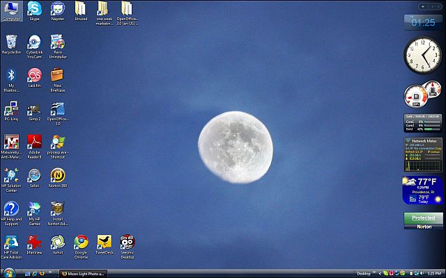 Centered Moon Light Wallpaper